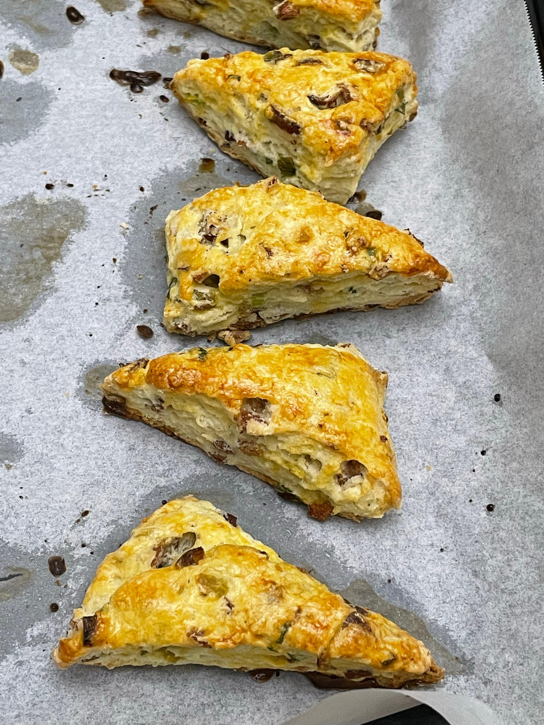 超级好吃的咸味司康Savoury Scones