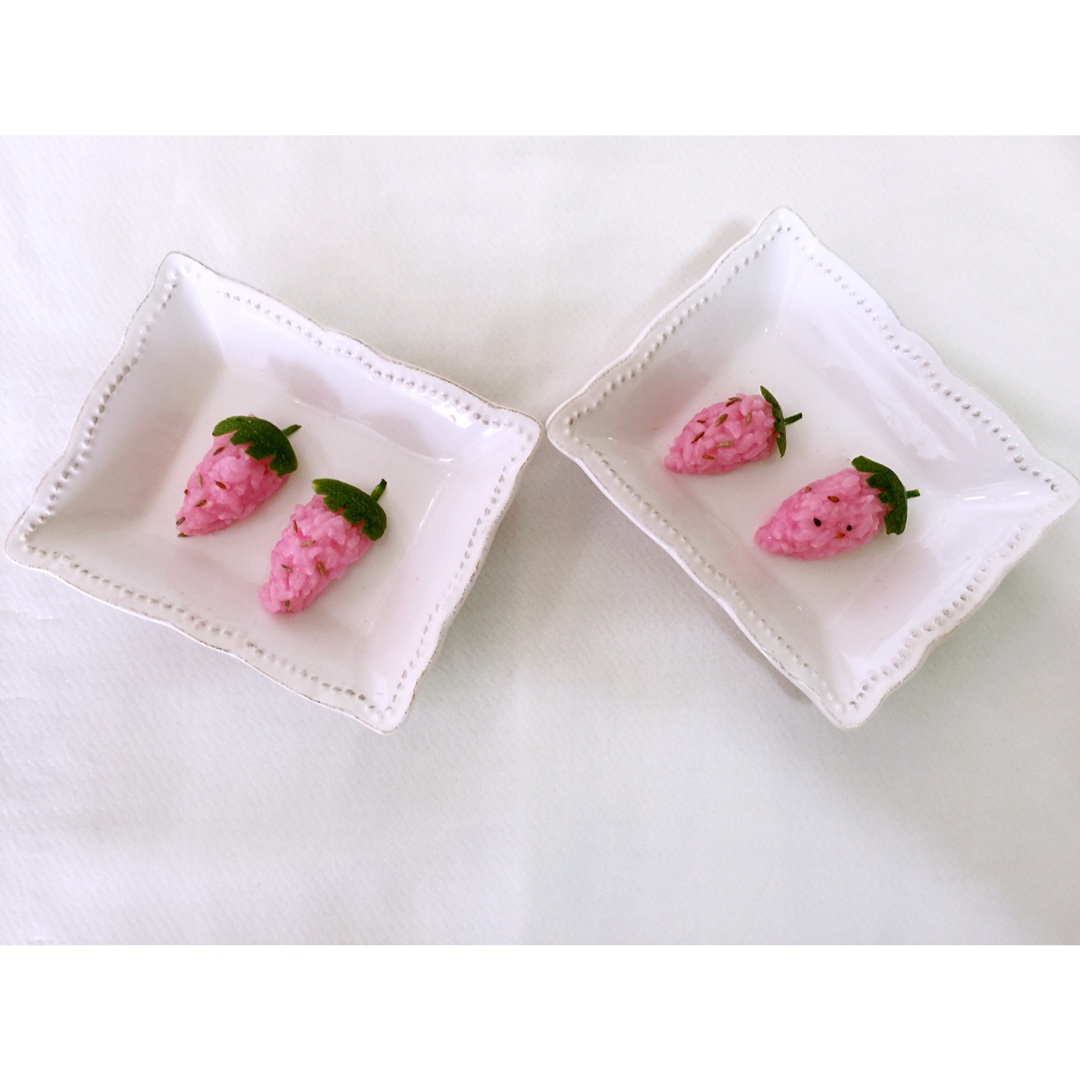 苋菜汁饭团