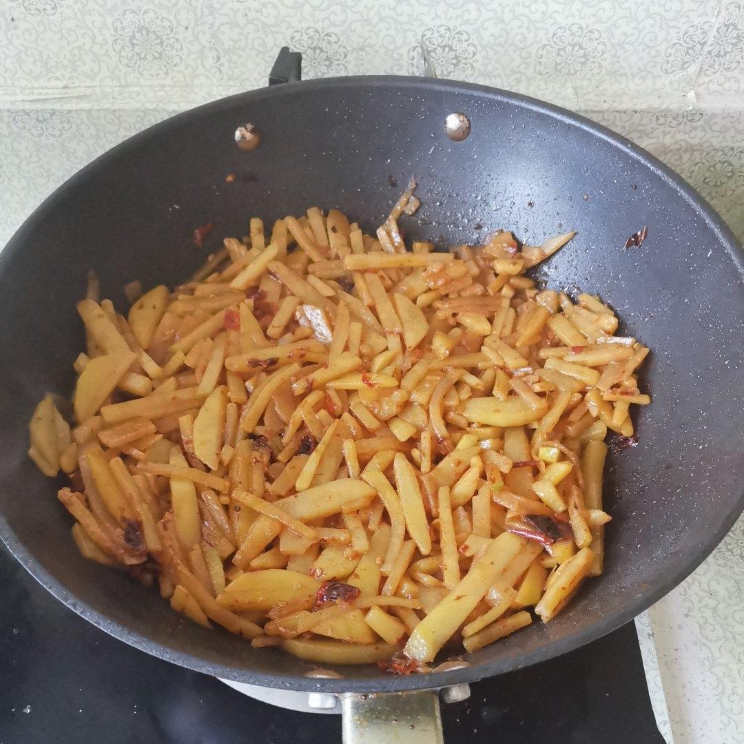 酸辣土豆丝的家常做法 超级下饭