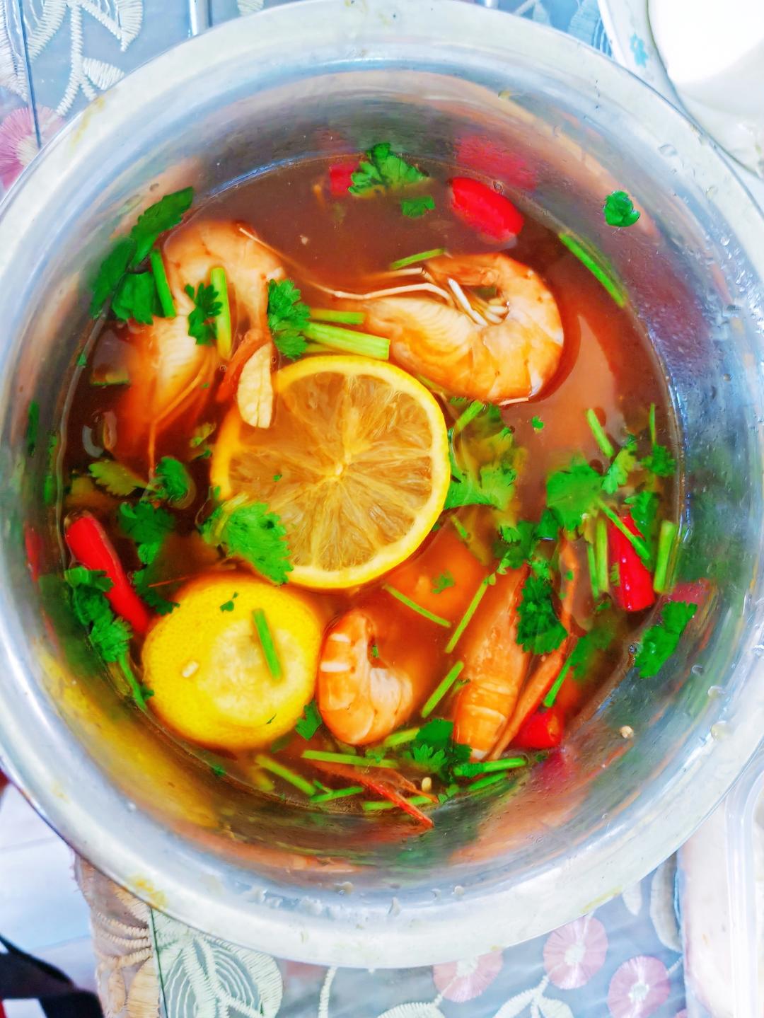 冰镇捞汁罗氏虾（大头虾）