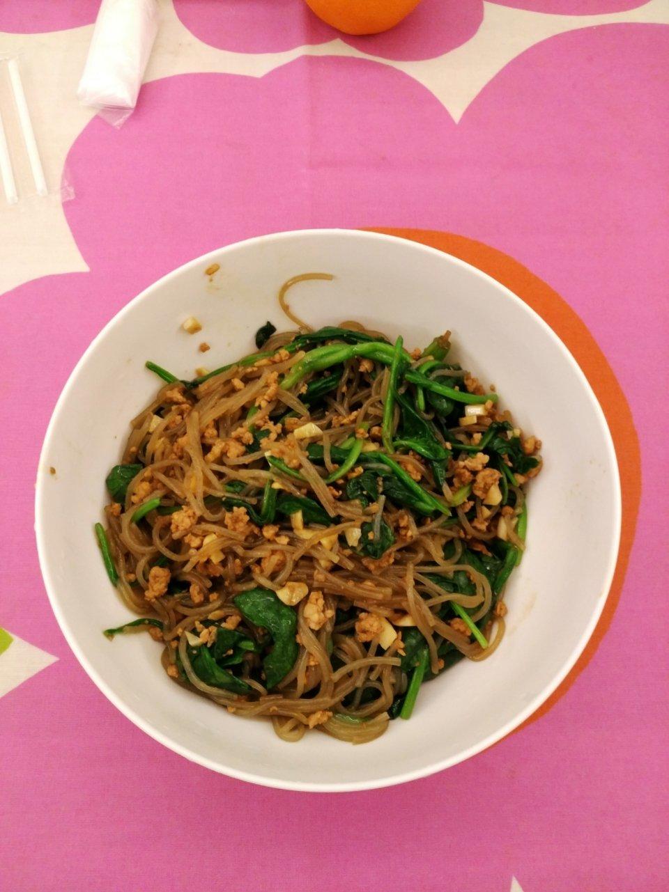 菠菜肉末粉