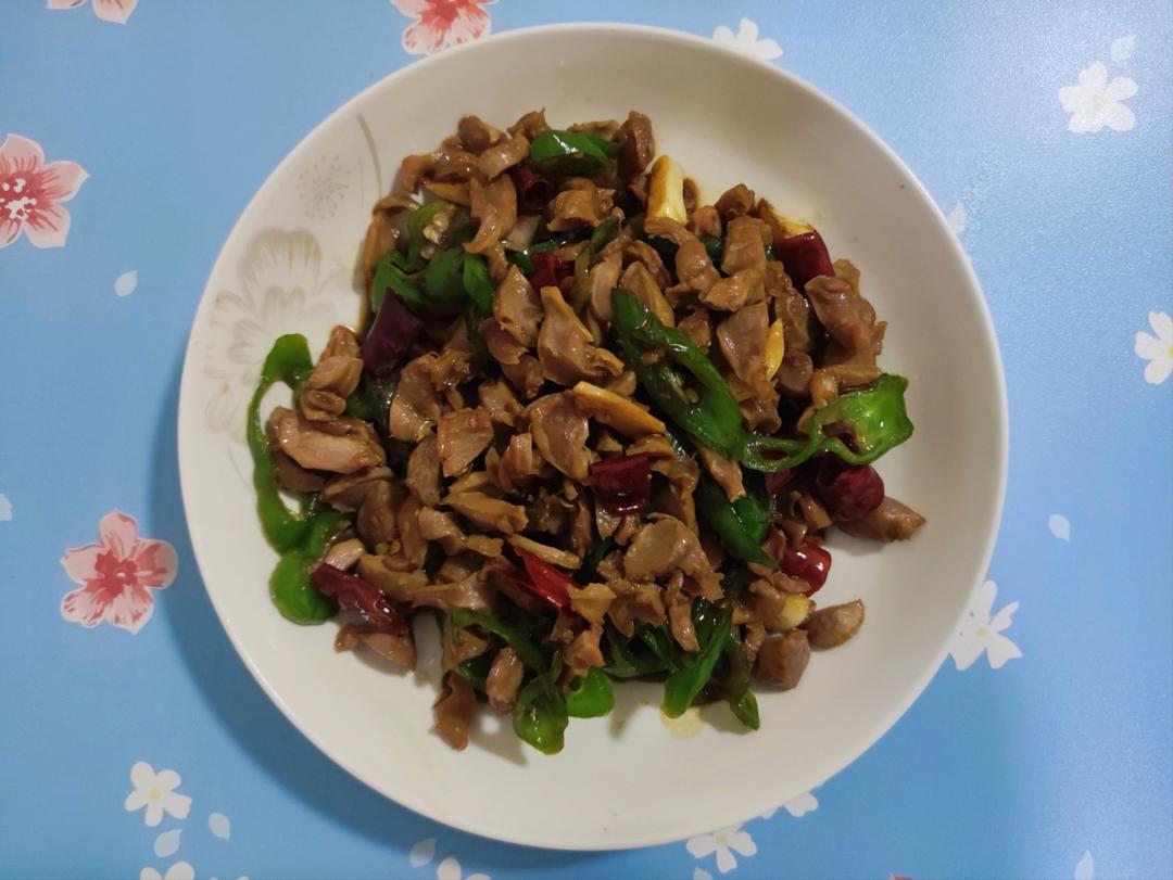 爆炒鸡胗