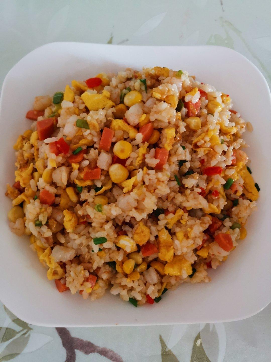 不正宗的扬州炒饭（家常版）