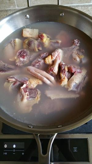 干贝火腿老鸭汤的做法 步骤1