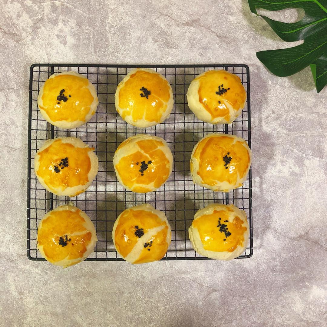 麻薯肉松蛋黄酥