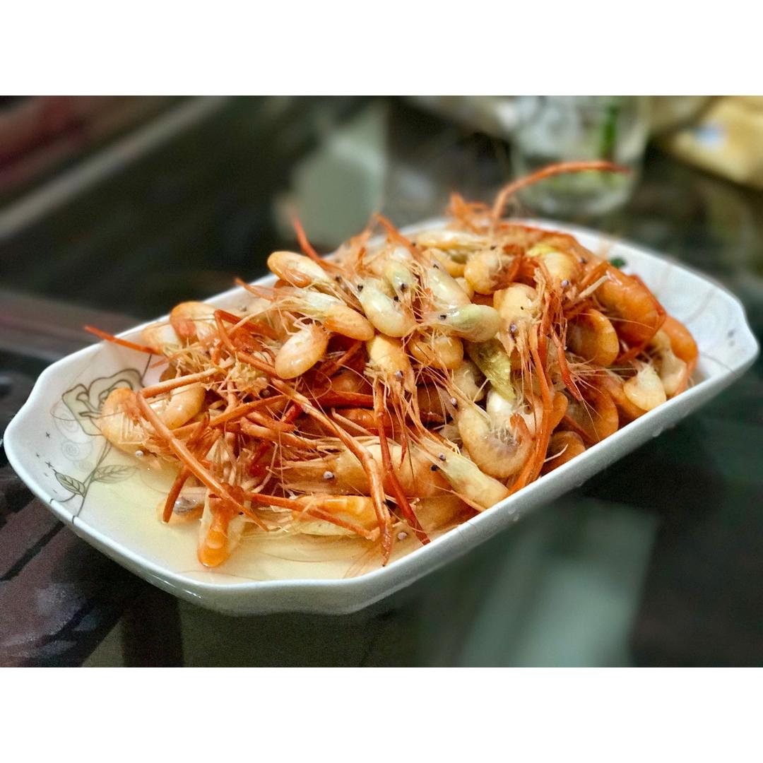 水煮河虾