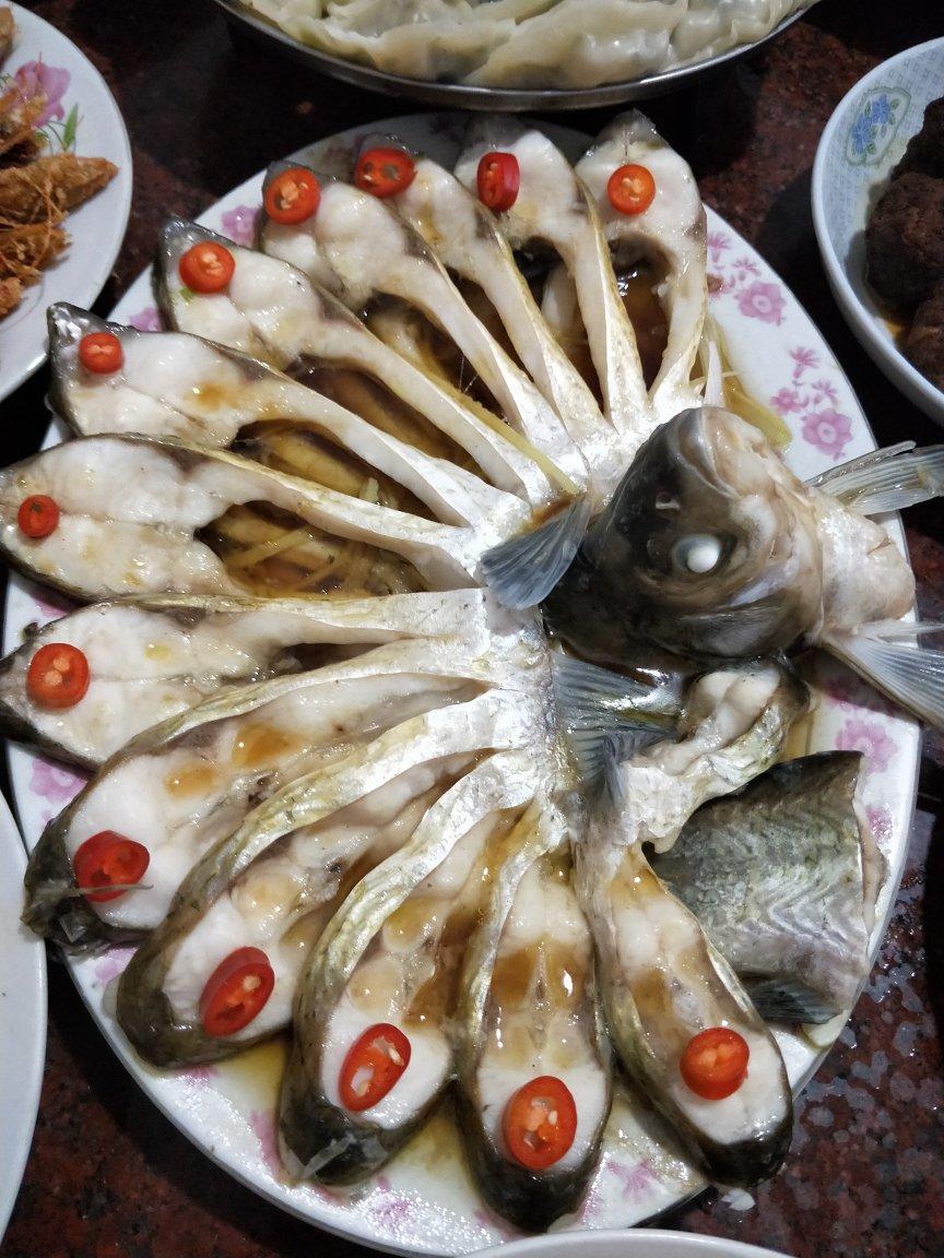 茗之香做的孔雀开屏清蒸鱼