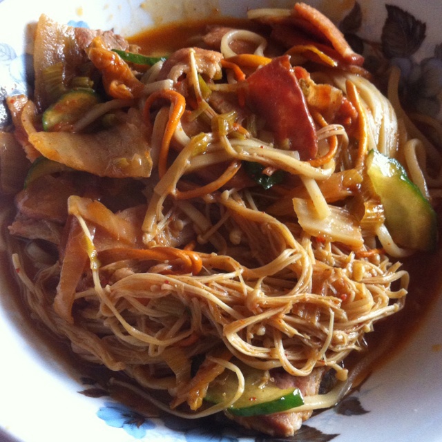 韩式肥牛火锅面