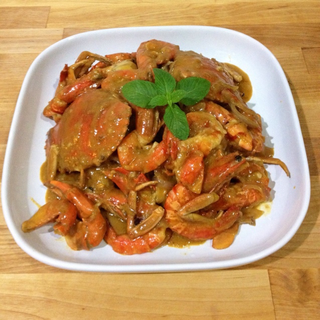 泰式黄咖喱炒蟹