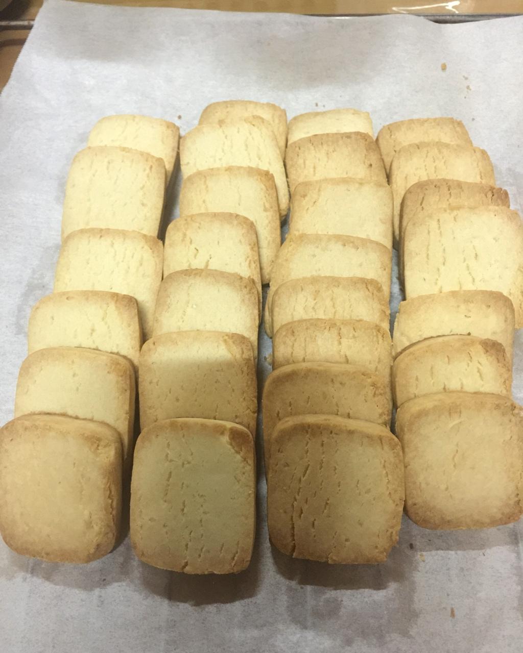 【炼乳脆饼•硬】非常简单的硬饼干