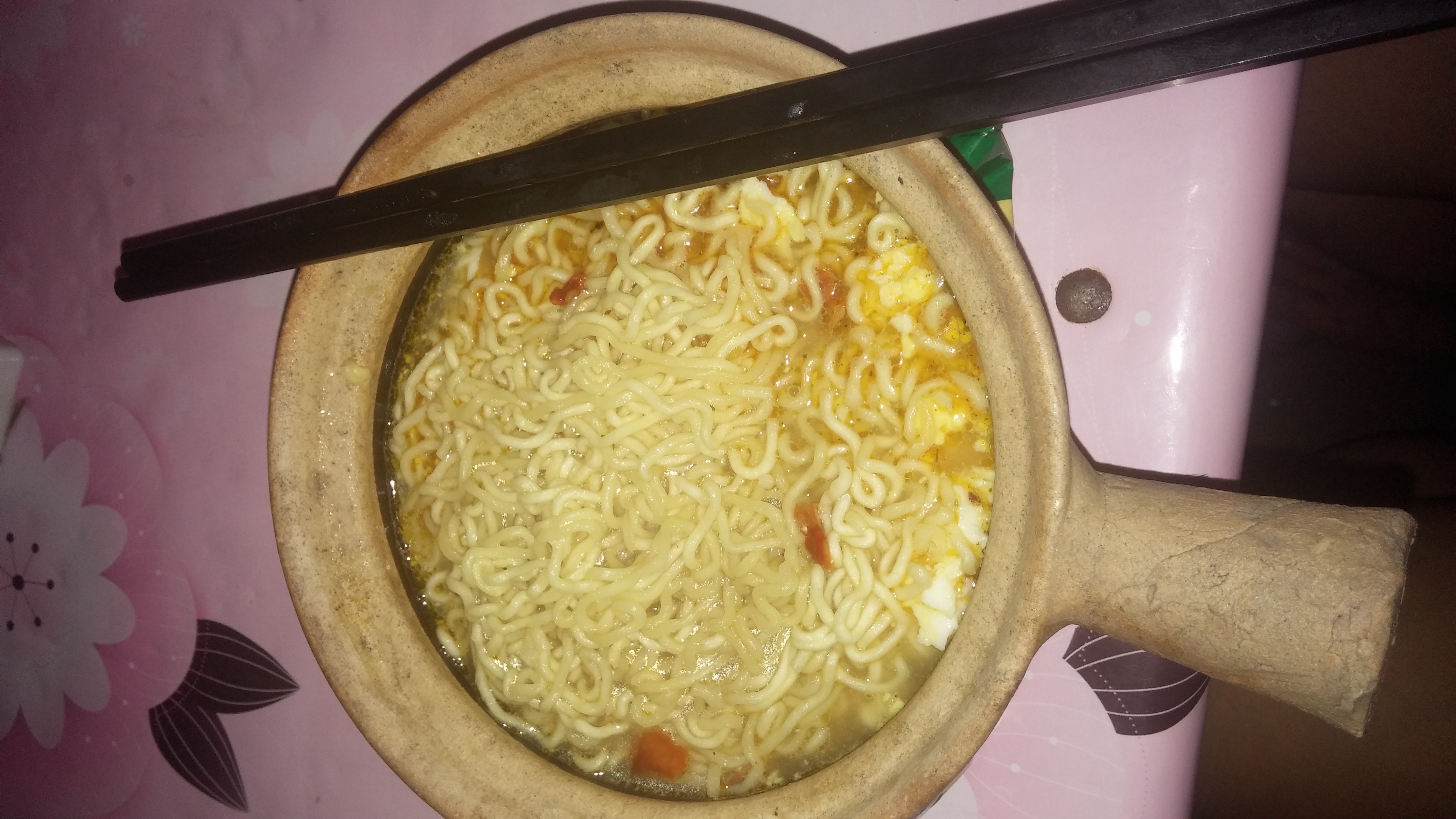 深夜泡面