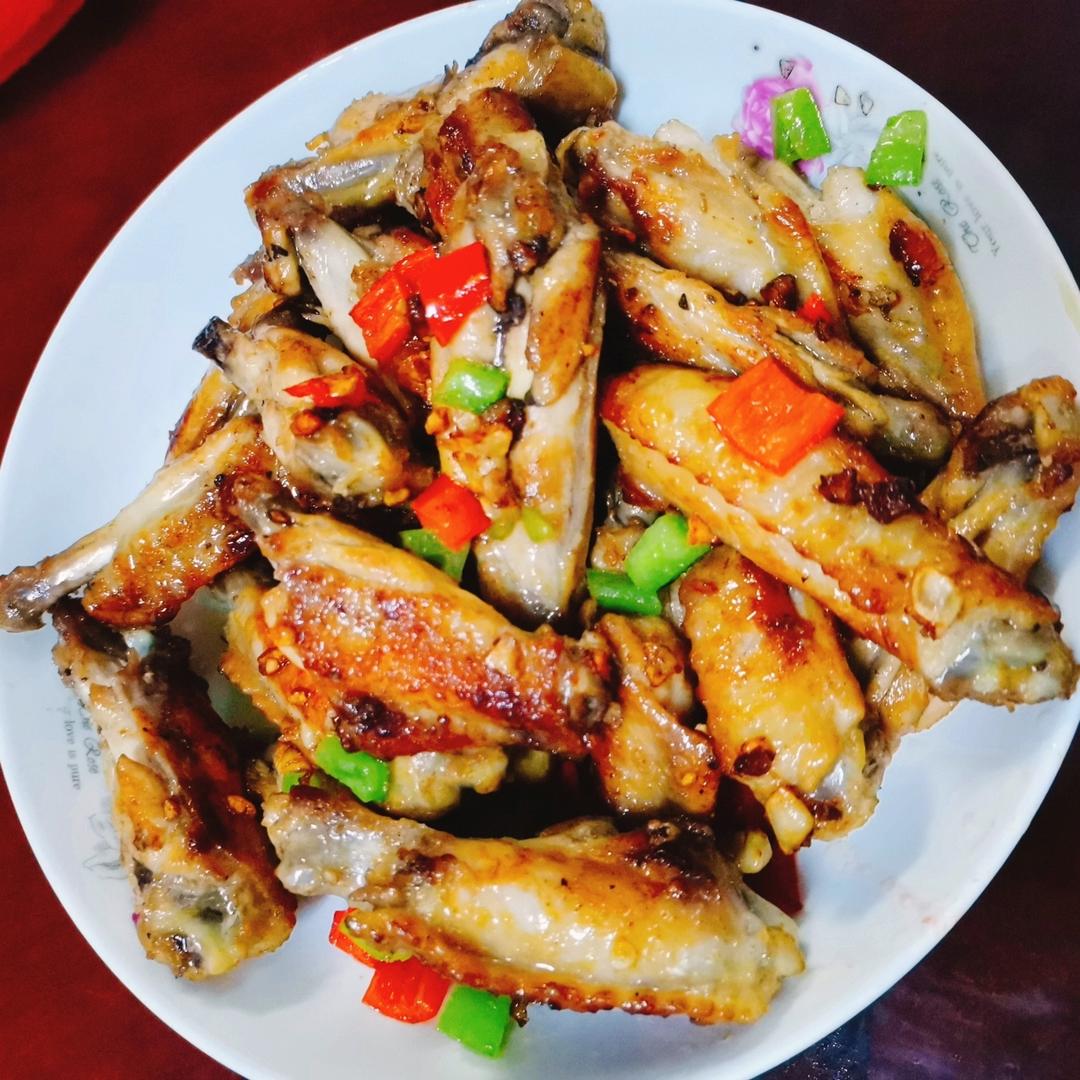 蒜香鸡翅，这才是鸡翅最好吃的做法