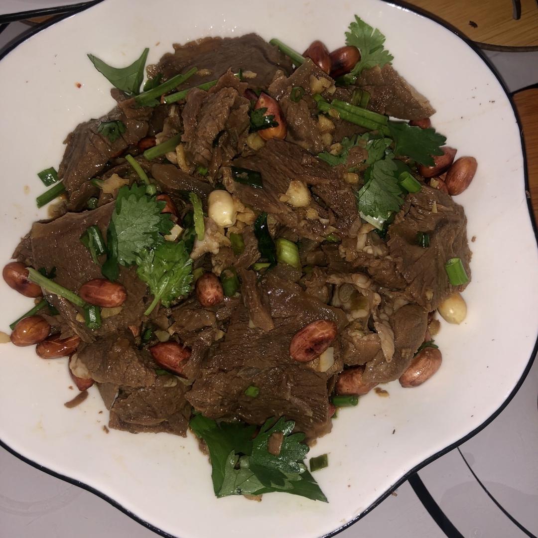 凉拌牛肉