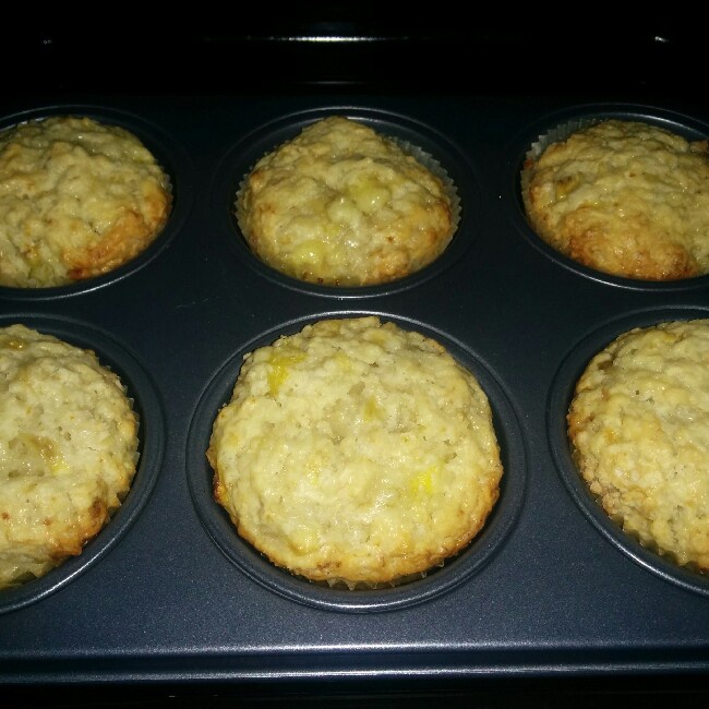 又快又美的草莓香蕉麦芬（杯子蛋糕）