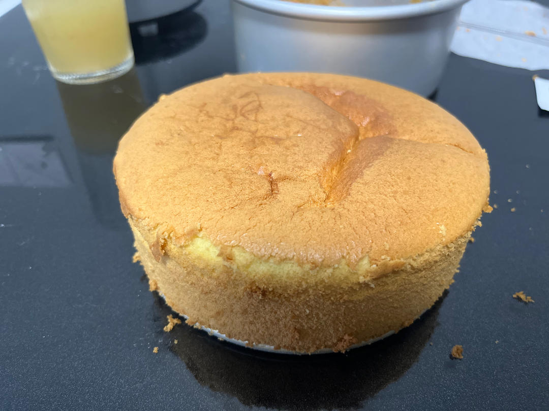 空气炸锅蛋糕 戚风（6寸超详细打蛋/脱模步骤）