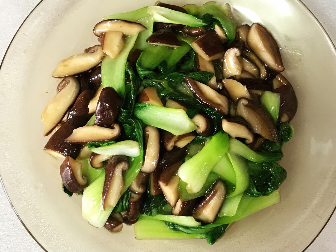 香菇油菜（简单快手）