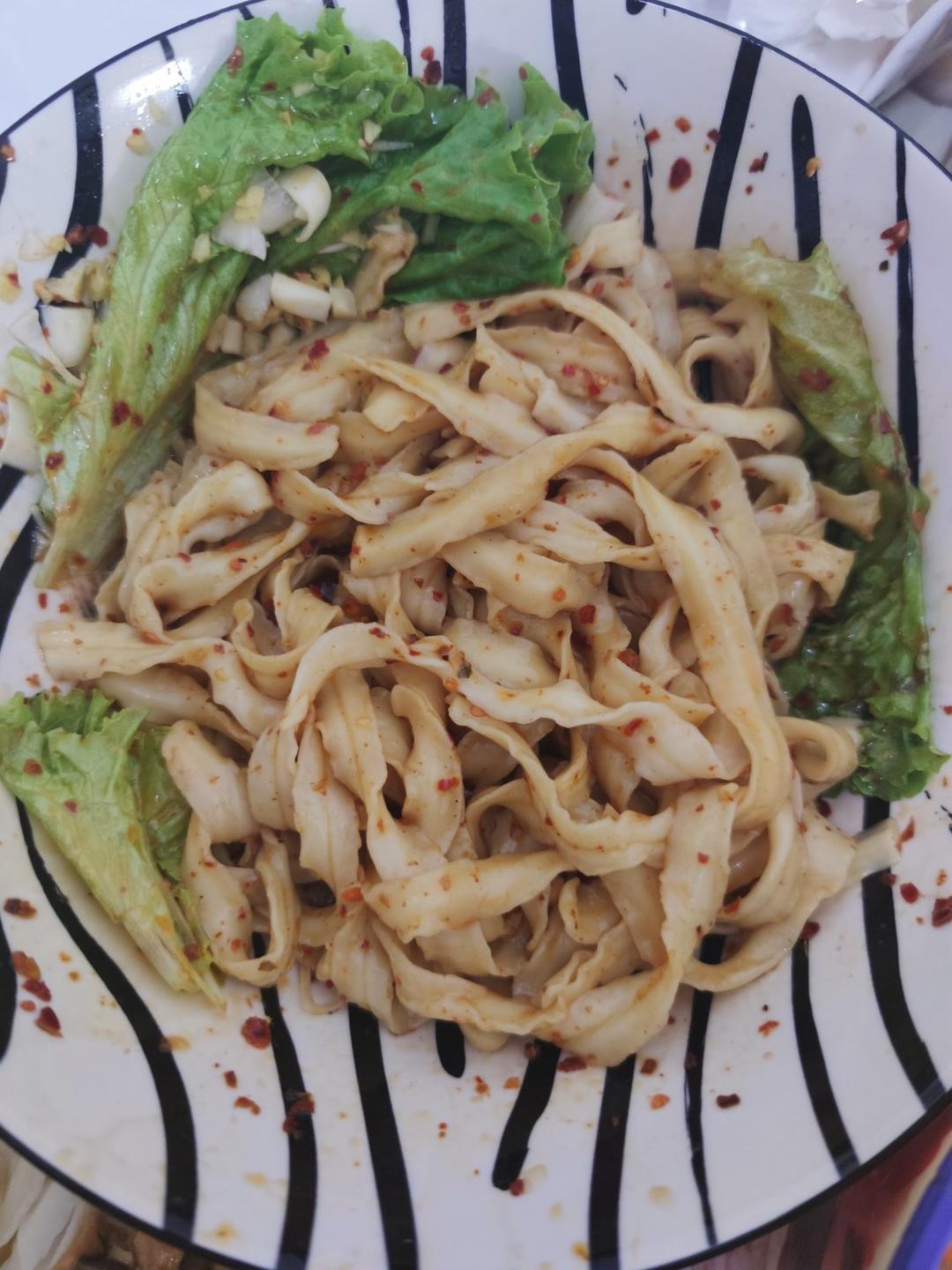 油泼面
