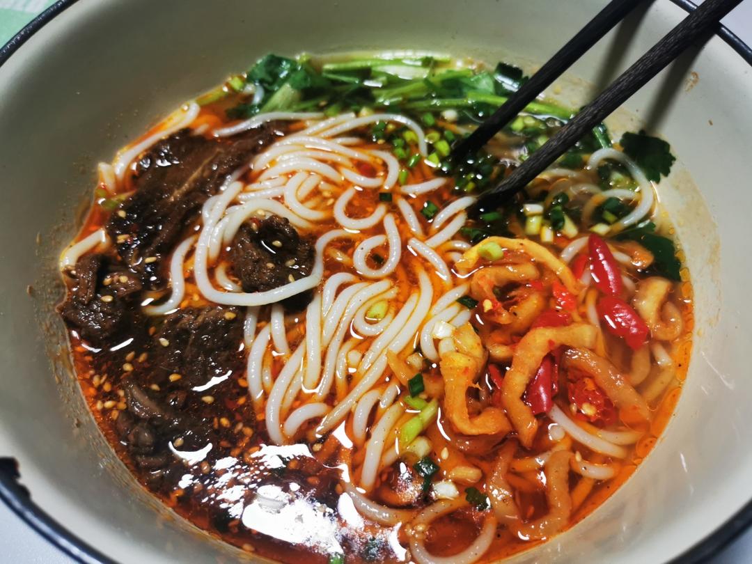 常德麻辣牛肉粉的灵魂~麻辣牛肉浇头的做法