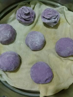 紫薯玫瑰花卷的做法 步骤6
