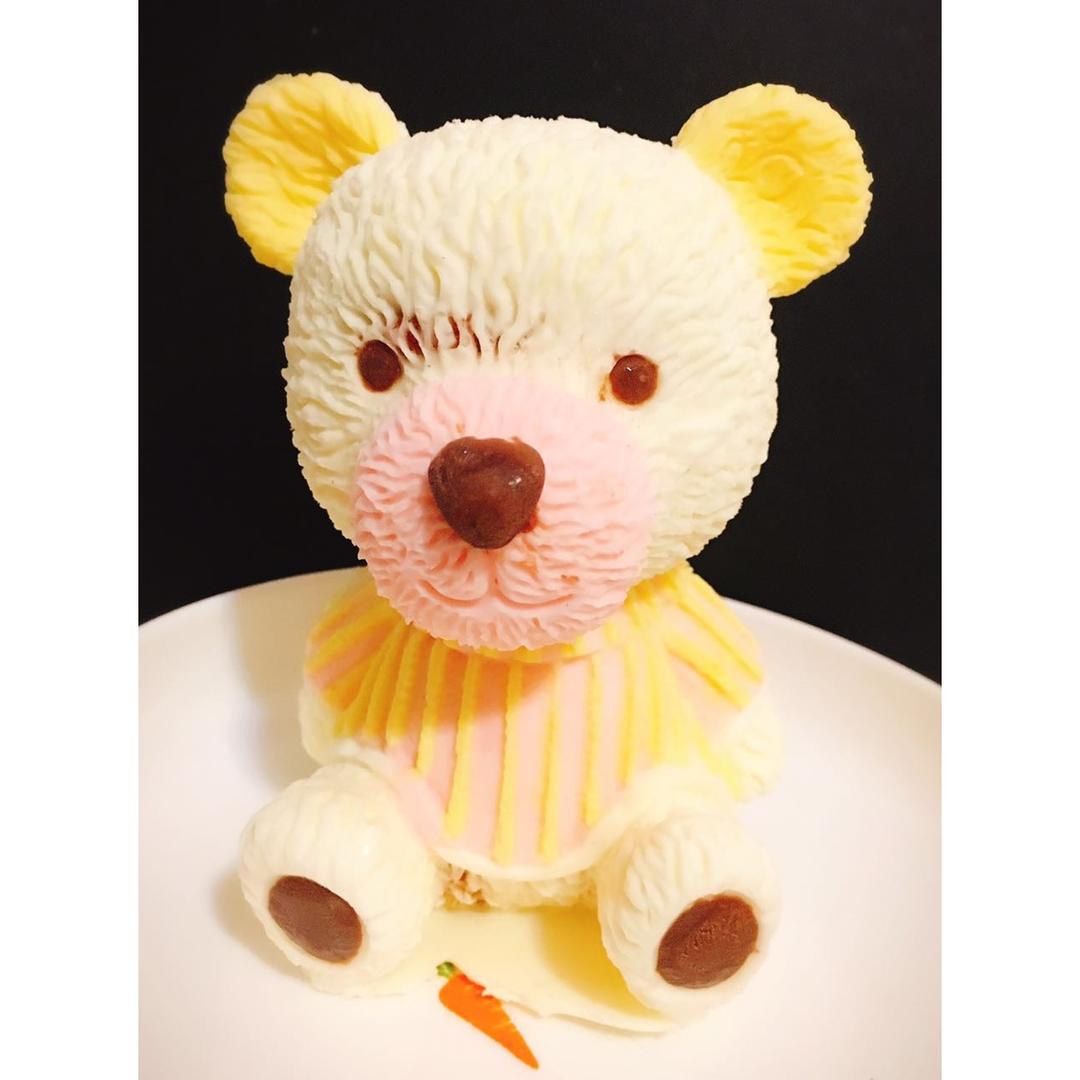 立体小熊蛋糕