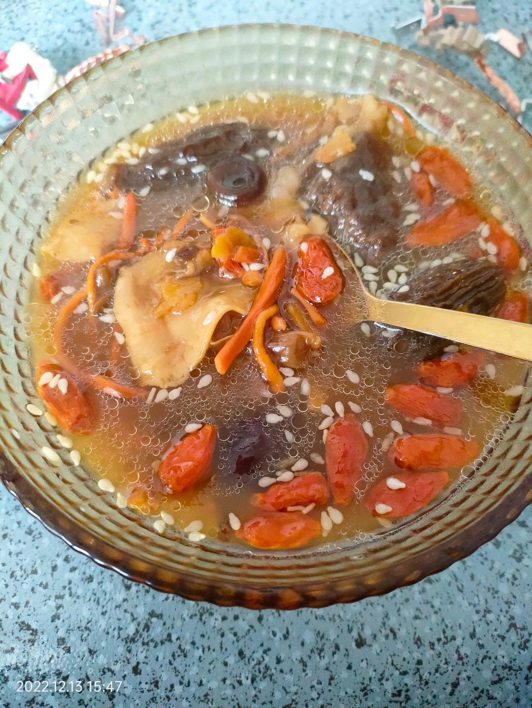 不腥的鱼胶汤的做法