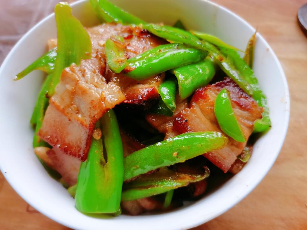 尖椒炒五花肉