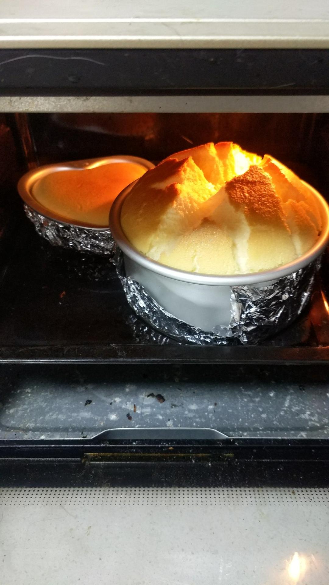 周深家的小宝贝做的不开裂不回缩不掉皮的酸奶水浴法蛋糕