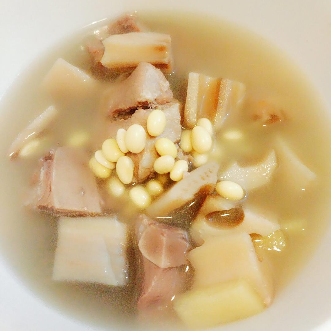莲藕排骨汤