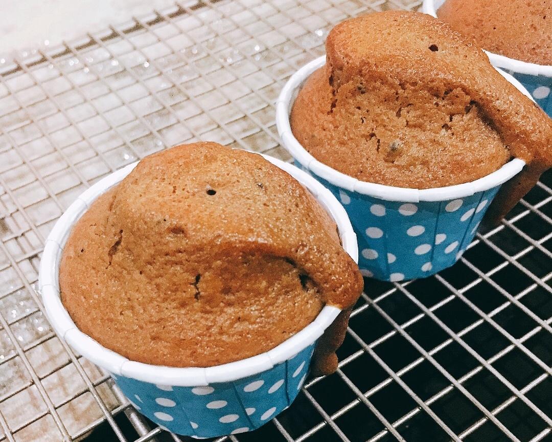 火山爆发杯子蛋糕