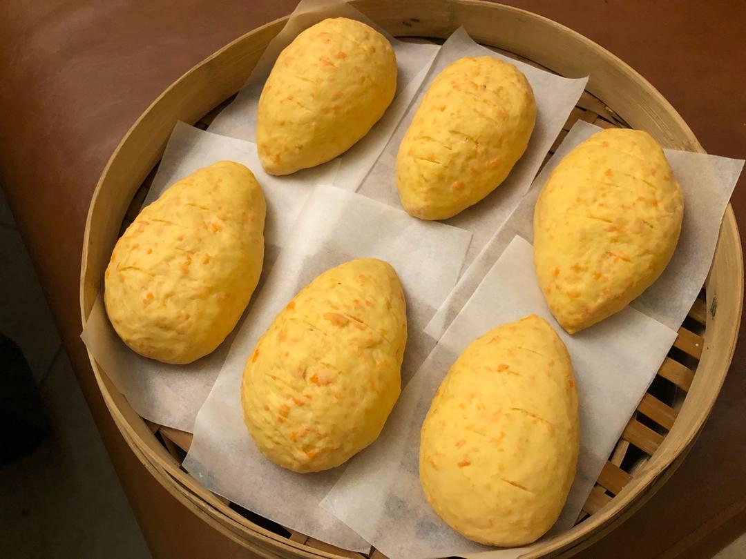胡萝卜馒头