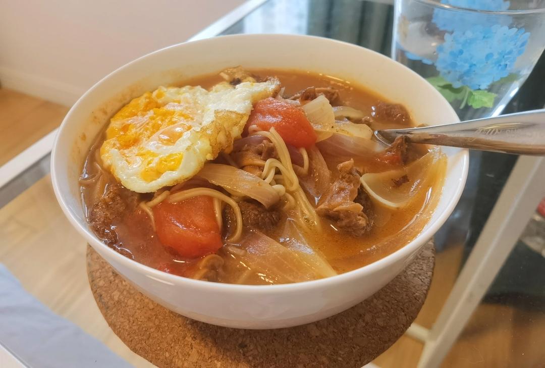 番茄浓汤面