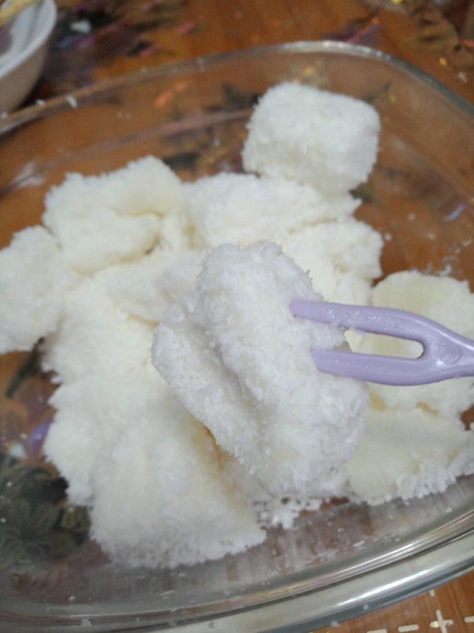 牛奶椰蓉小方