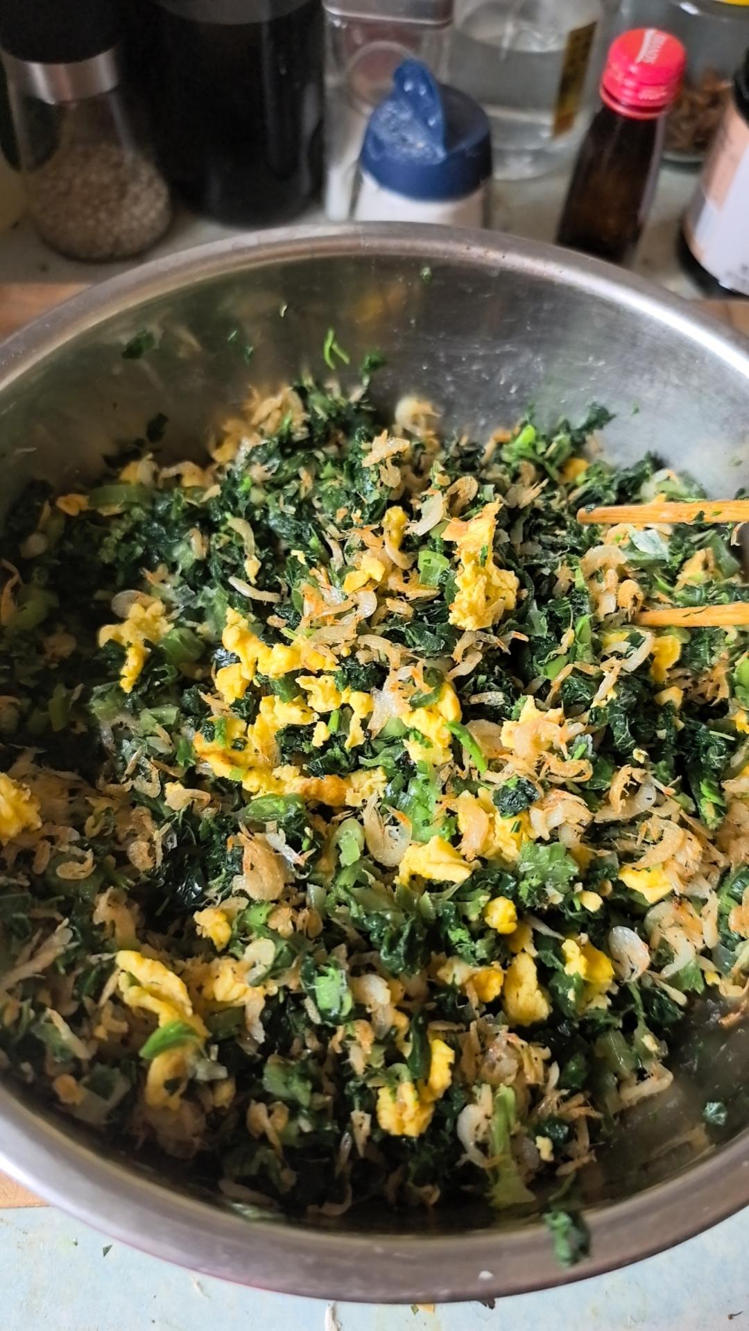 小白菜虾皮鸡蛋菜包子