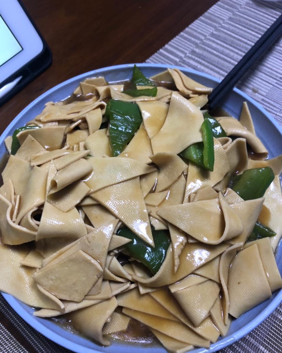 尖椒炒豆皮➕灵魂汤汁