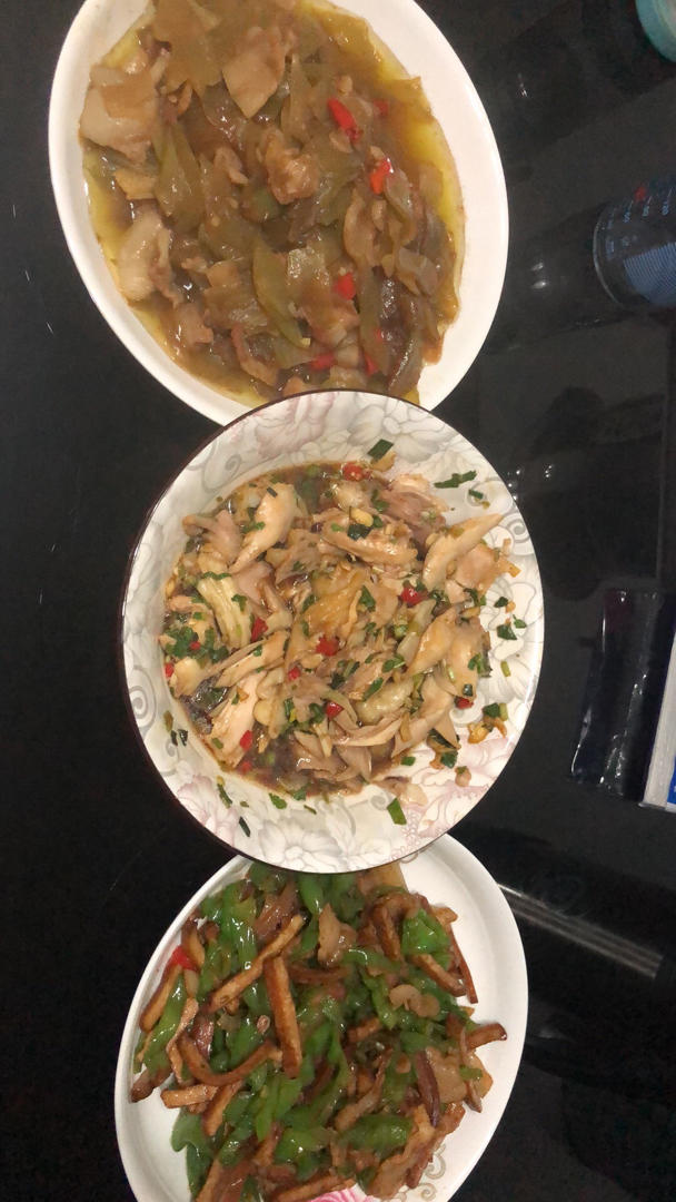 招牌口水鸡🐤（肉质是你想像不到的嫩🍗）