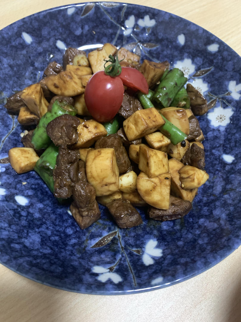 黑椒杏鲍菇牛肉粒