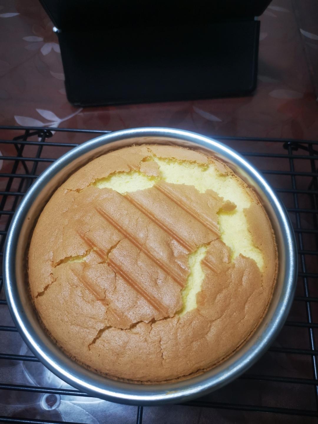 超柔软6寸戚风蛋糕(附8寸配方)零失败 超详细‼️含操作视频