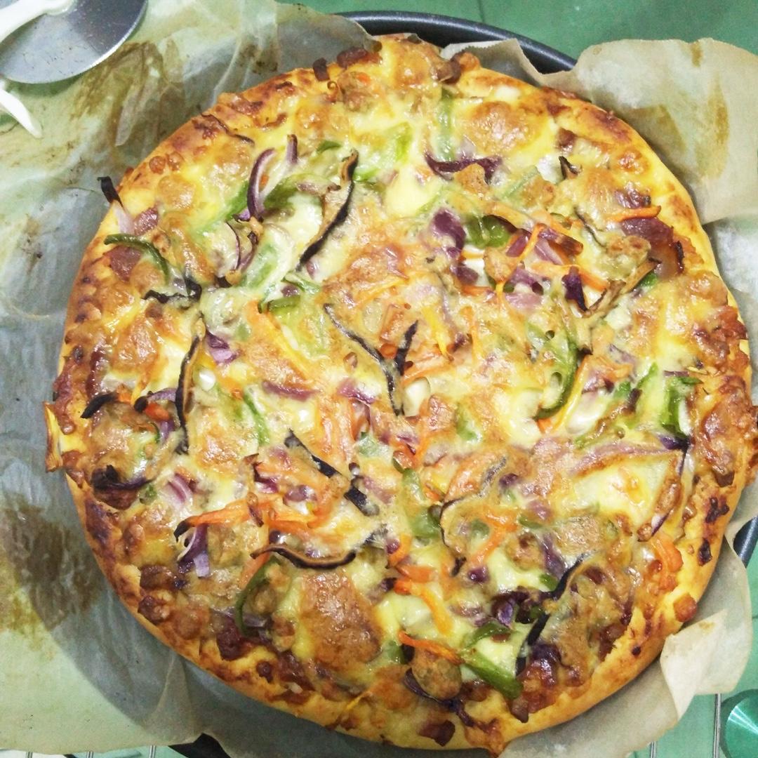 8寸纯手工什锦披萨