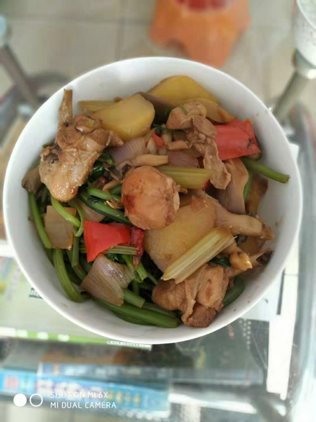 【家庭版鸡公煲】