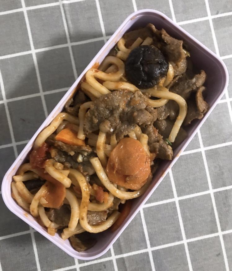 番茄牛肉炒乌冬