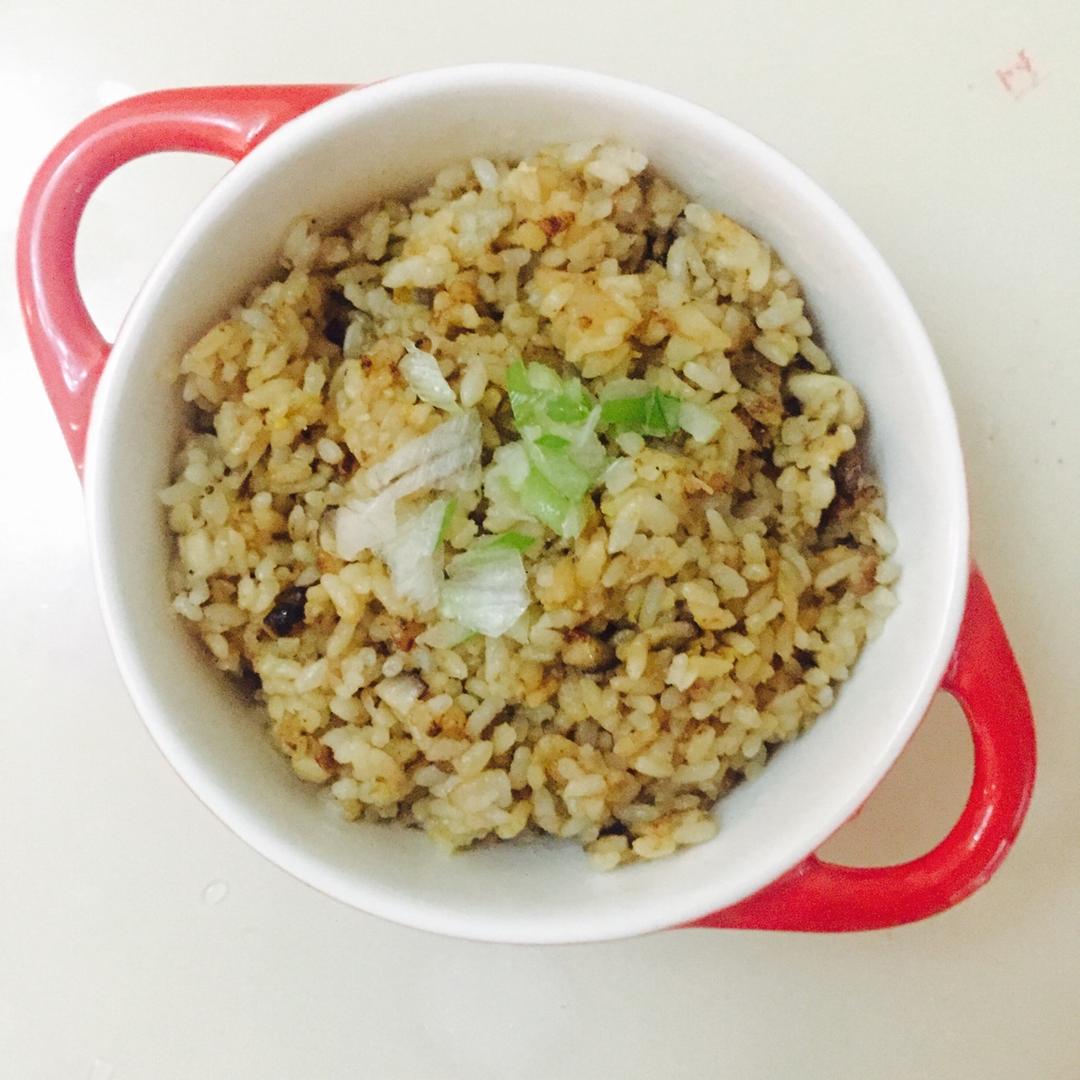 古青爱生活做的杏鲍菇酱油炒饭