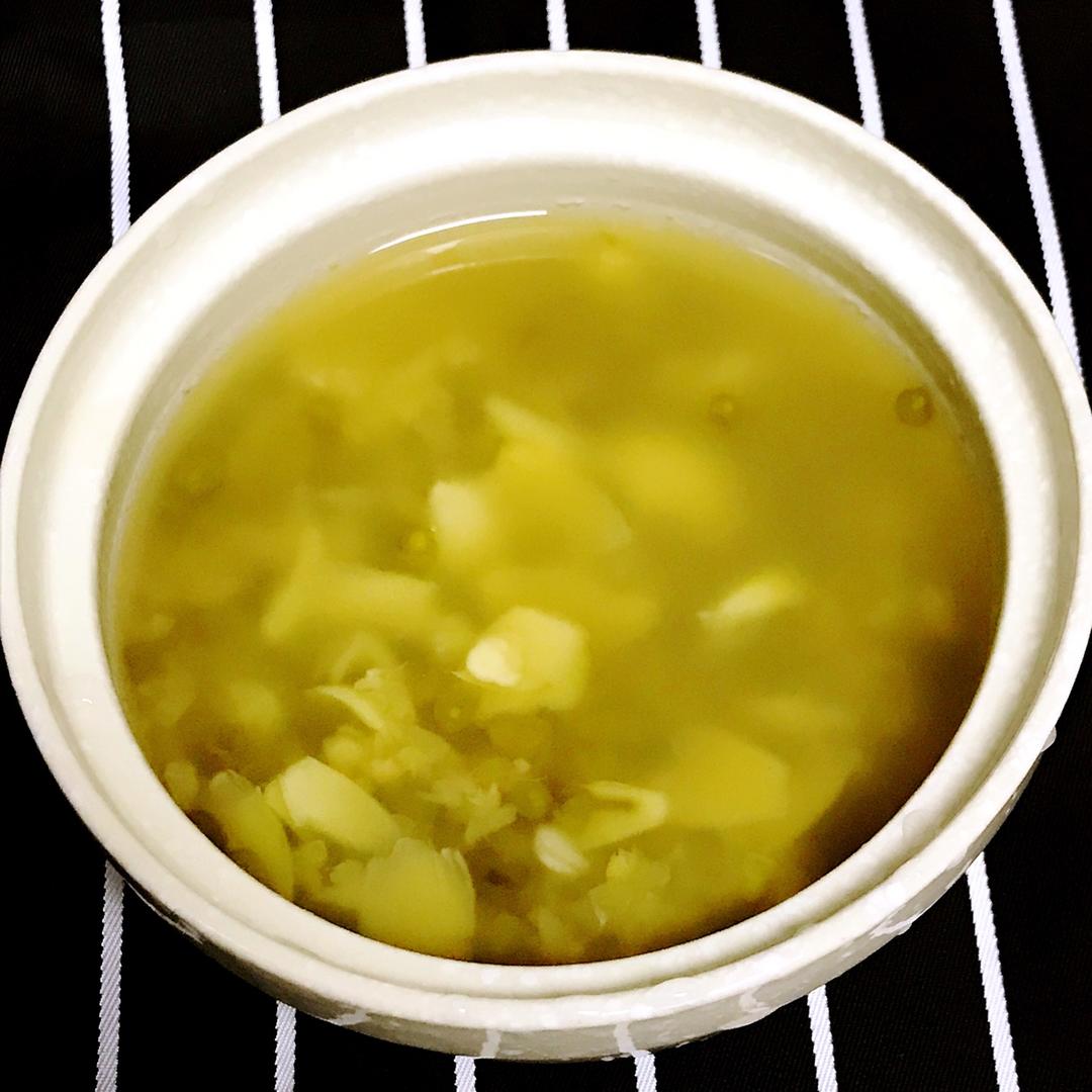 月子餐