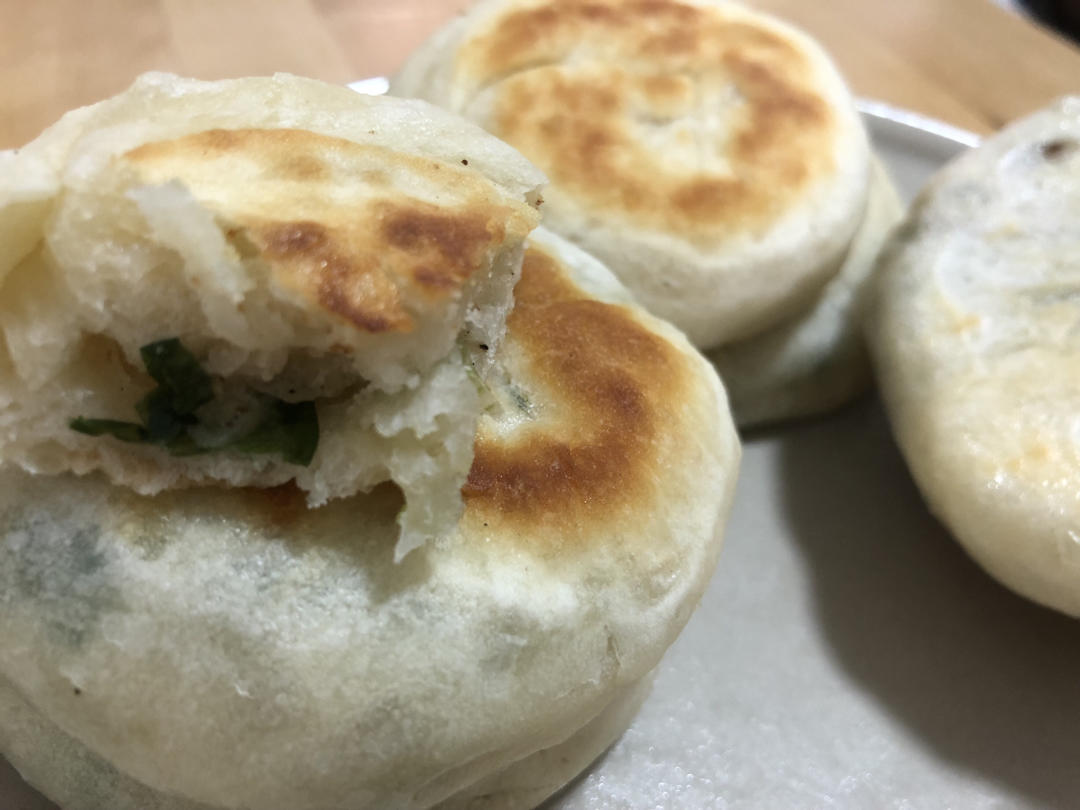 懒人葱花饼，跟面包一样软，太香了