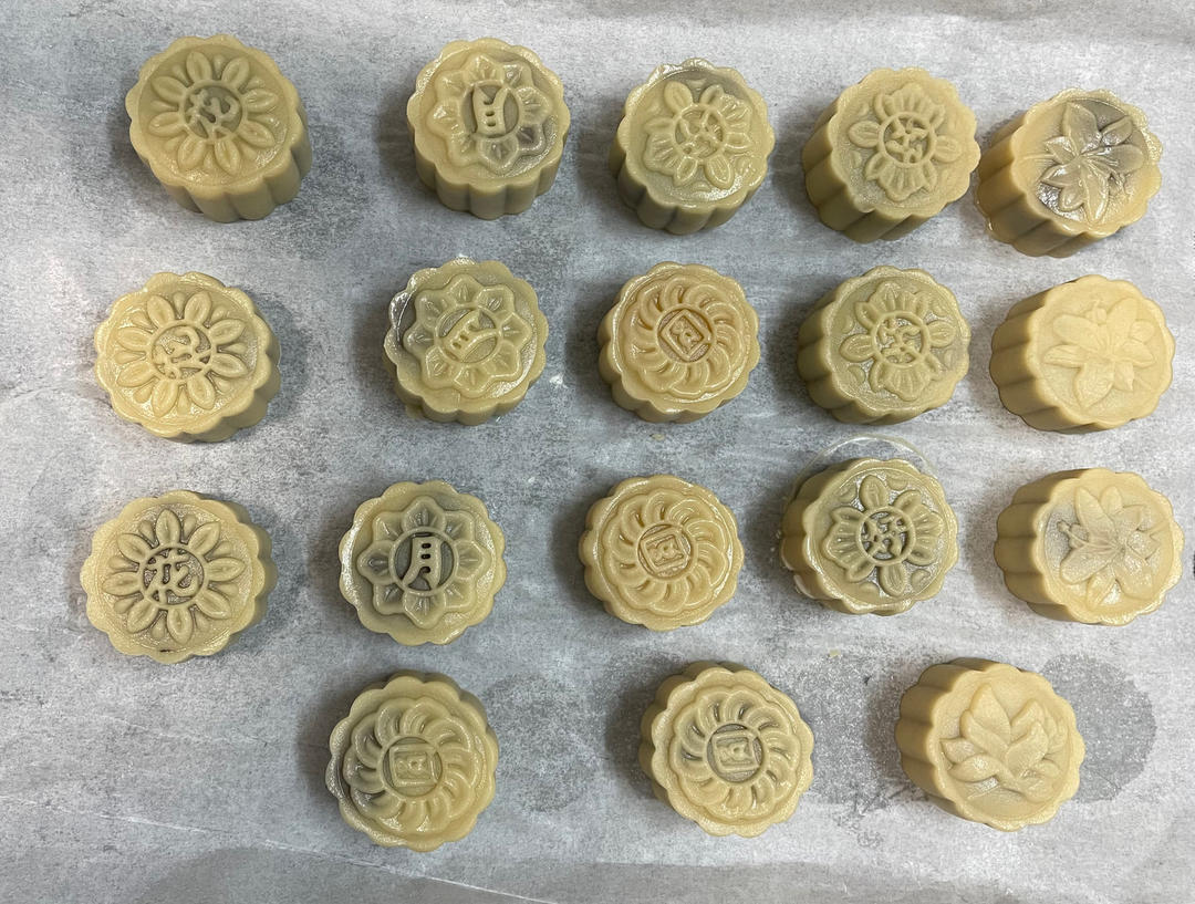 【终极版广式月饼配方】表皮油亮的秘诀！