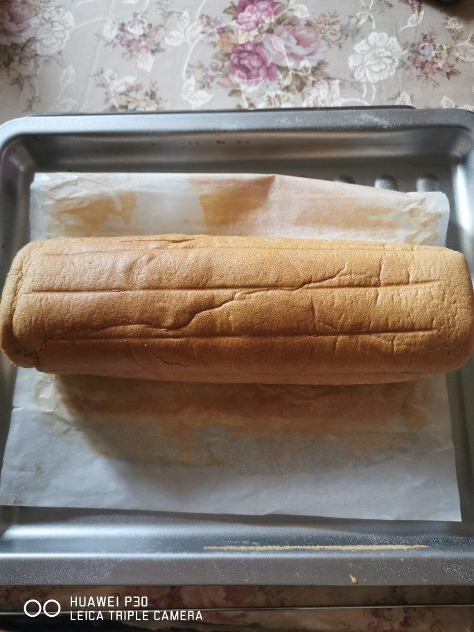 咖啡戚风蛋糕卷