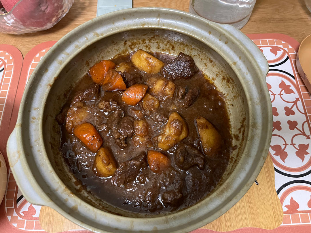 沙沙土豆胡萝卜炖牛肉