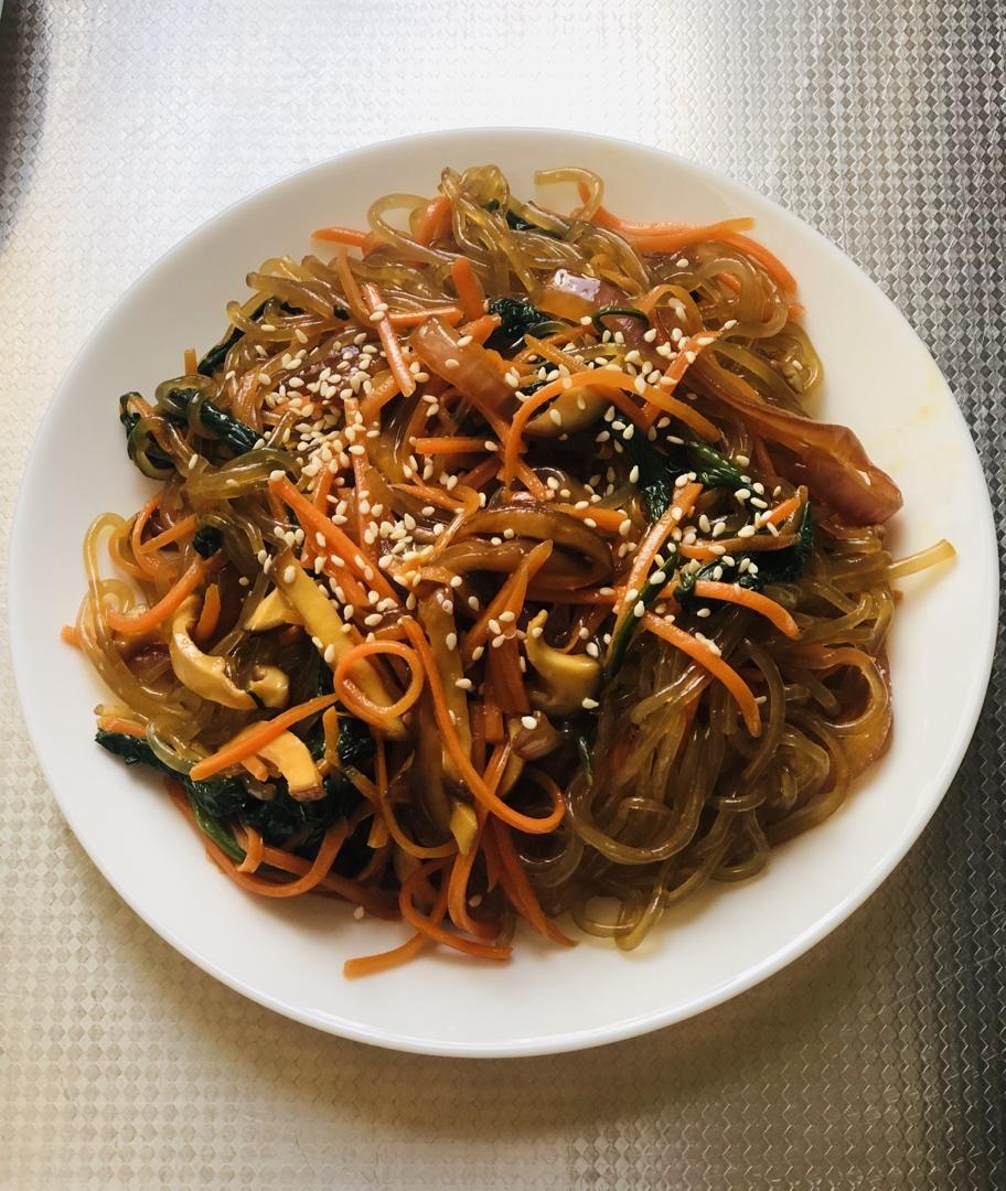 杂菜(炒粉丝)_잡채