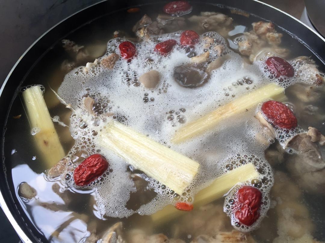 newz做的周末在厨房 | 煲汤