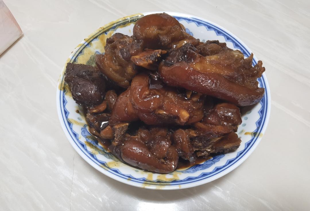 话梅焖猪蹄