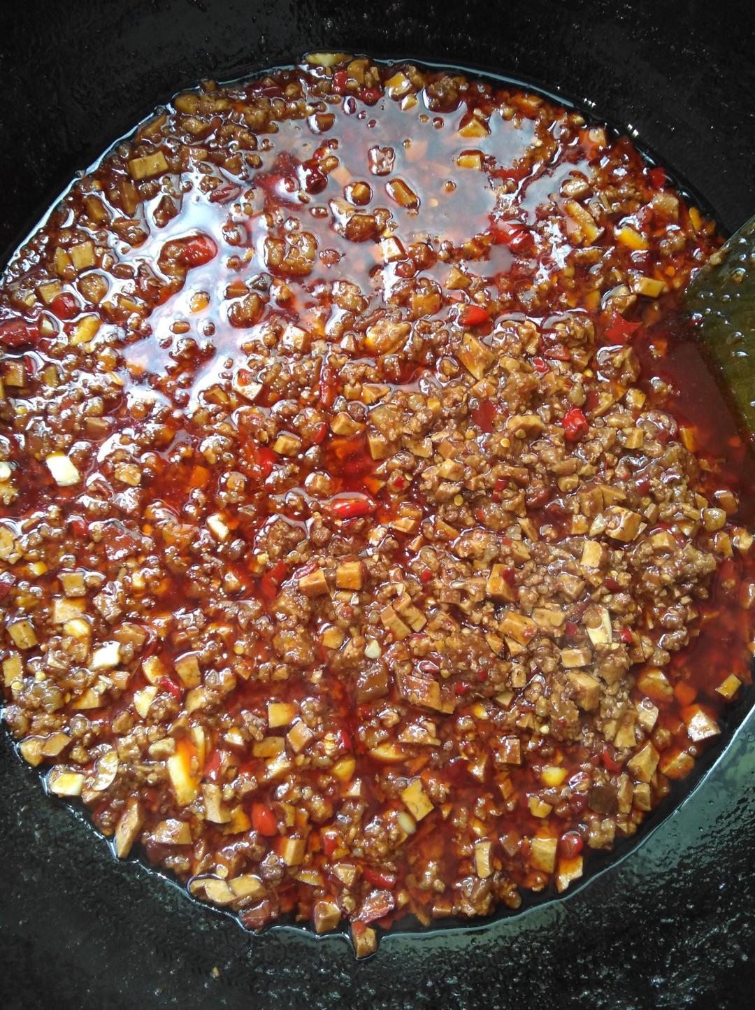 陆露1206做的炸酱